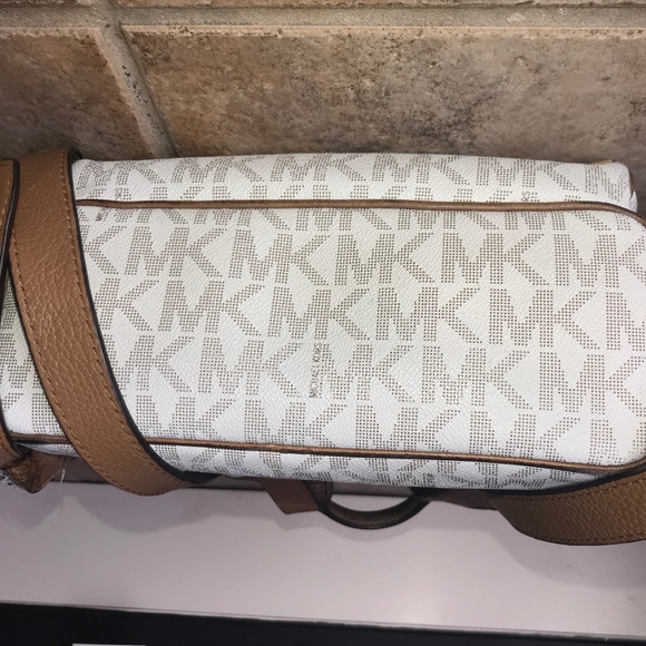 Michael Michael Kors Vanila Studded Backpack